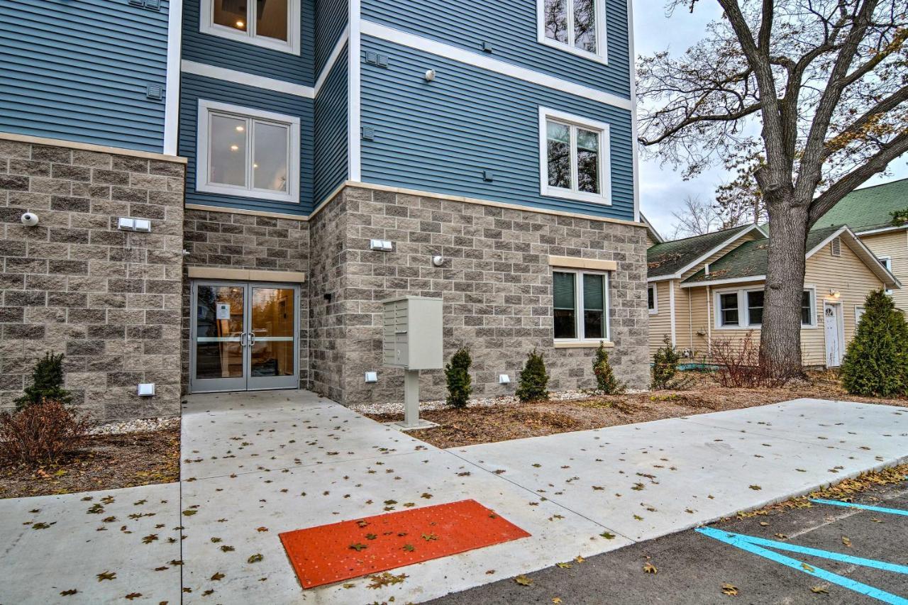 Modern Traverse City Condo About 1 Mi To Bay! Dış mekan fotoğraf